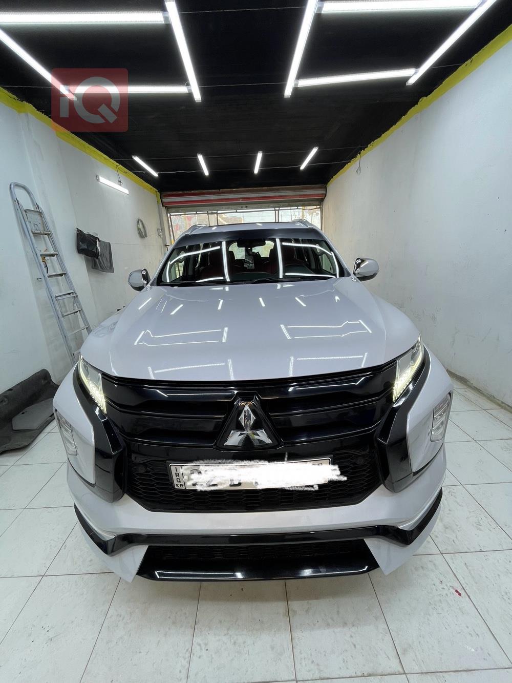 Mitsubishi Pajero Sport